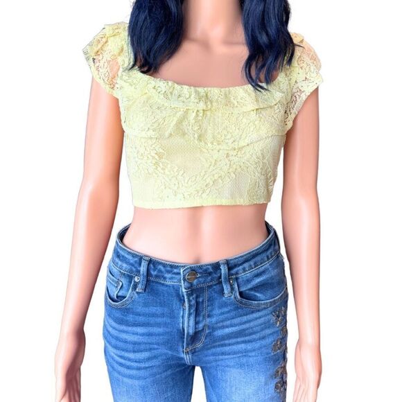 NEW HYFVE Yellow Lace Ruffle Off the Shoulder Summer Crop Top - Picture 4 of 7